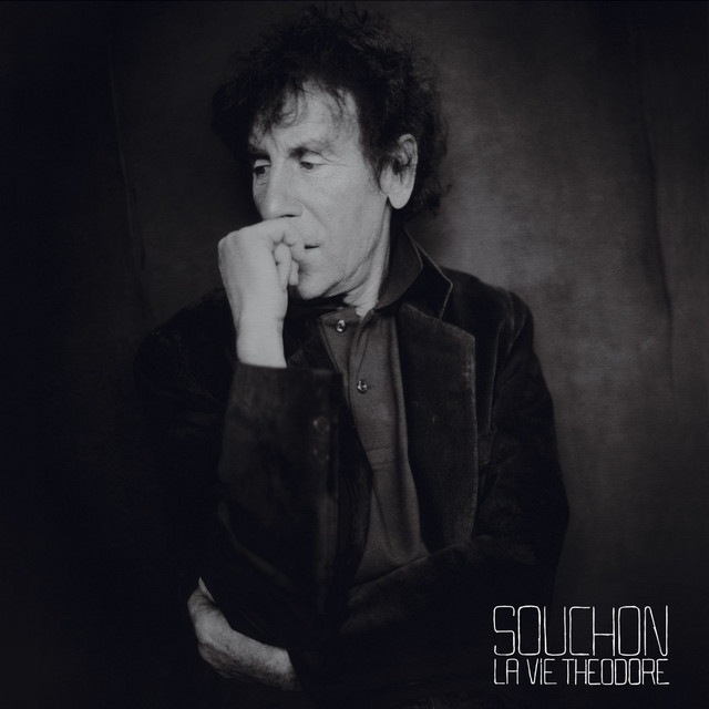 Accords et paroles En collant l'oreille sur l'appareil Alain Souchon