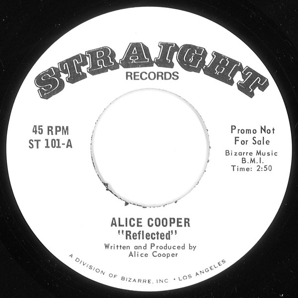 Accords et paroles Living Alice Cooper
