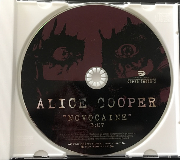 Accords et paroles Novocaine Alice Cooper