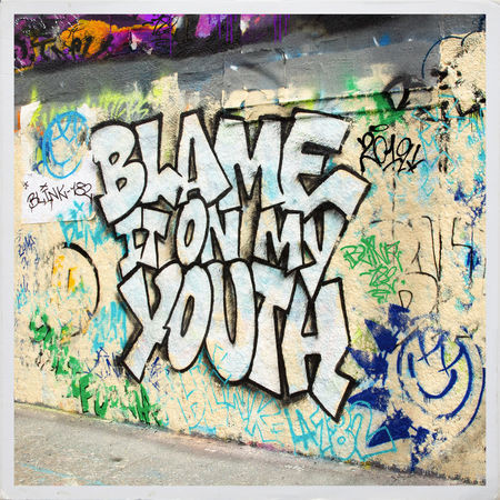 Accords et paroles Blame It On My Youth Blink 182