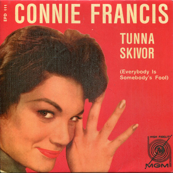 Accords et paroles I Hear You Knockin Connie Francis