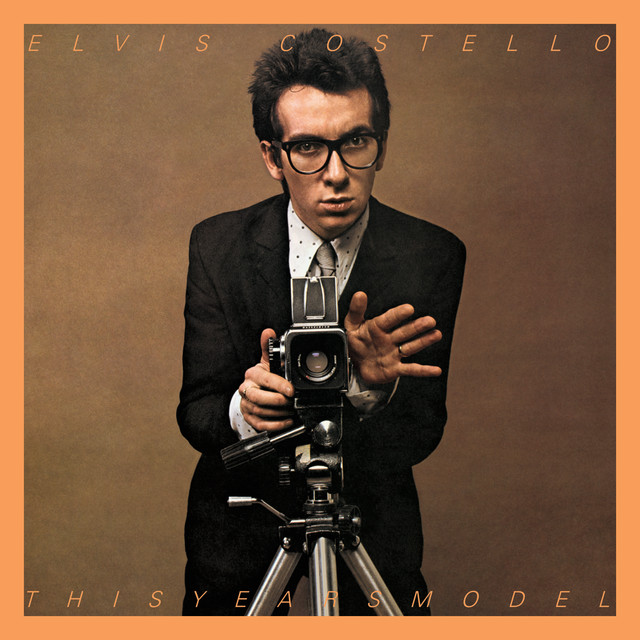 Accords et paroles Running Out Of Angels Elvis Costello