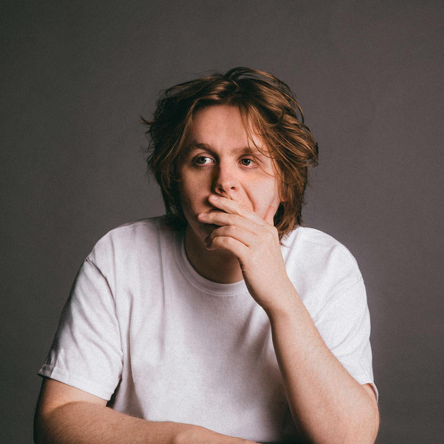 Accords et paroles Burning In The Back Of Your Mind Lewis Capaldi