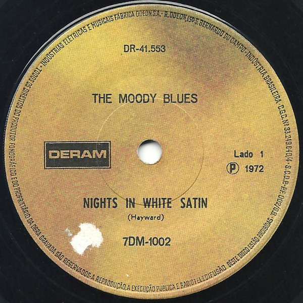 Accords et paroles Nights in White Satin Moody Blues