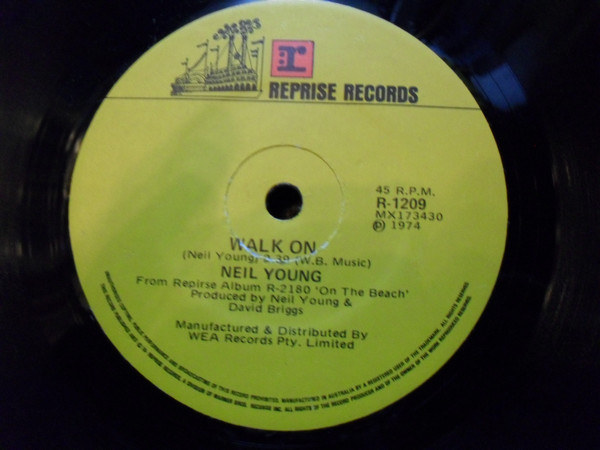 Accords et paroles For The Turnstiles Neil Young