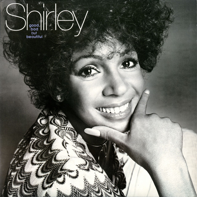 Accords et paroles All In Love Is Fair Shirley Bassey