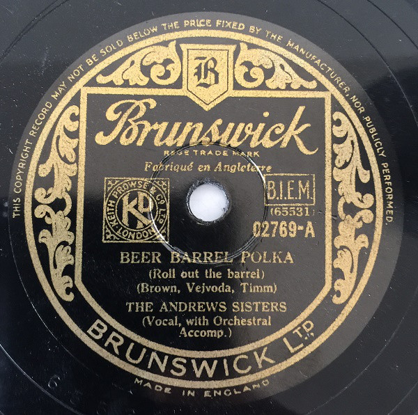 Accords et paroles Beer Barrel Polka The Andrews Sisters