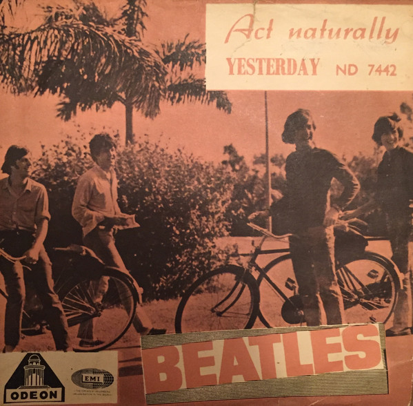 Accords et paroles Act Naturally The Beatles