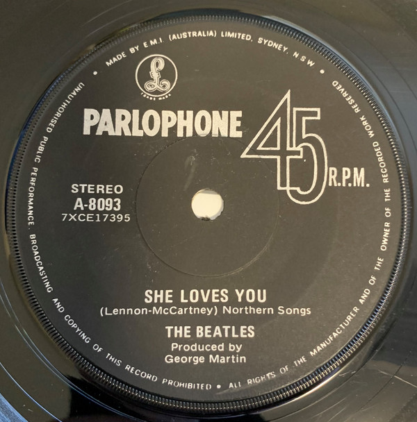 Accords et paroles She Loves You The Beatles