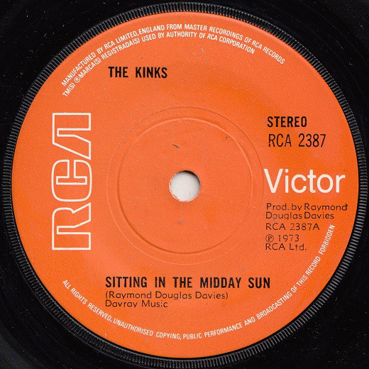 Accords et paroles Sitting In The Midday Sun The Kinks